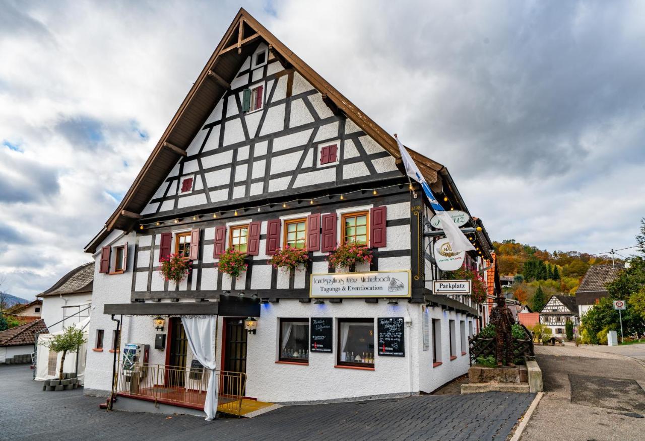 Risa Hotels - Landgasthaus Zum Kreuz Gaggenau Bagian luar foto