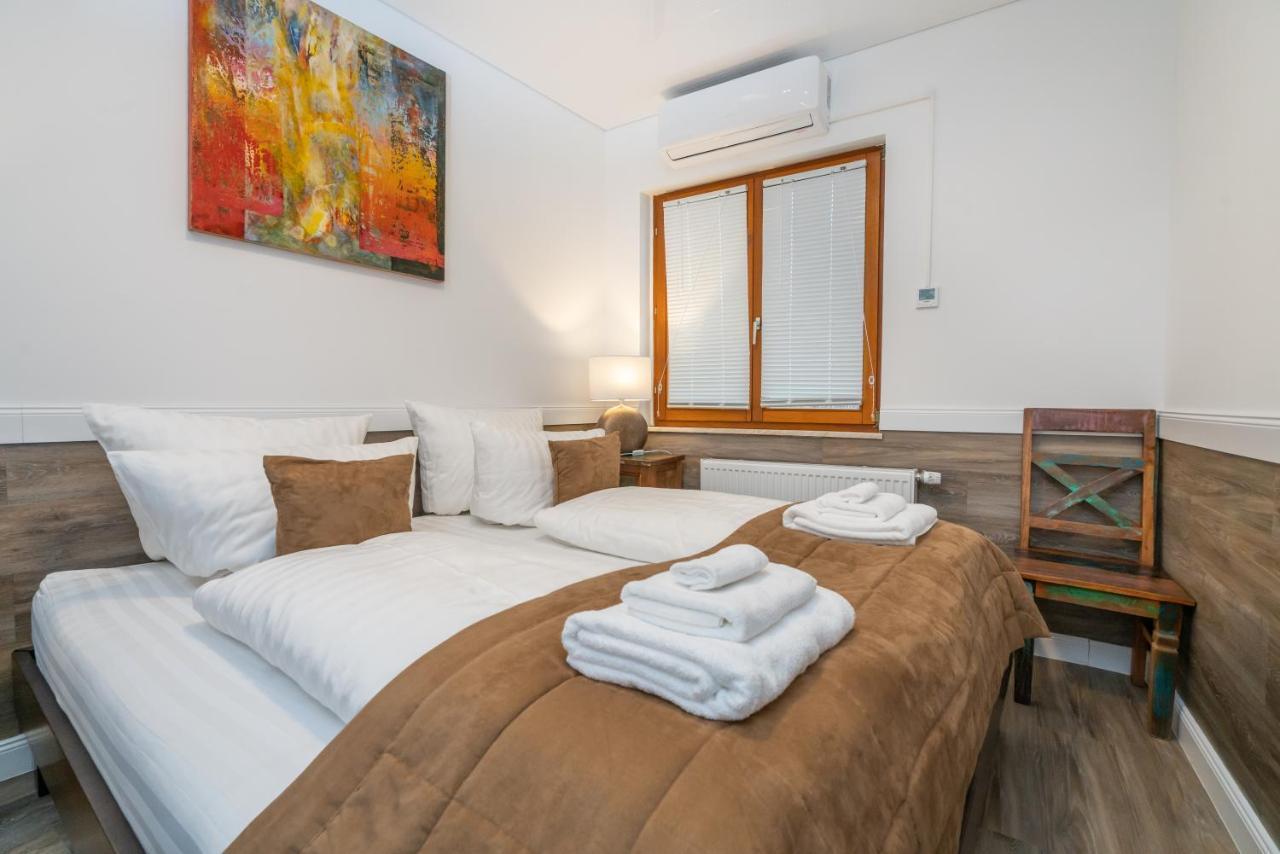 Risa Hotels - Landgasthaus Zum Kreuz Gaggenau Bagian luar foto